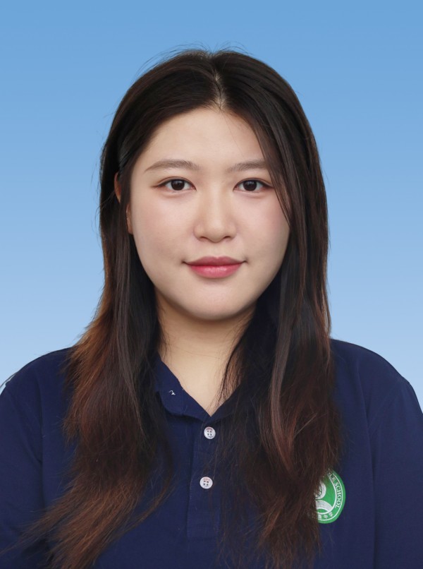 徐军涵   英语教师